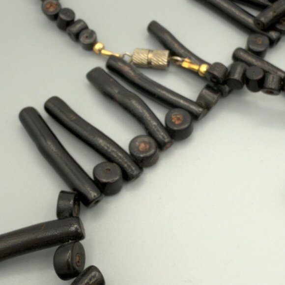 Vintage Natural Black Branch Coral Necklace Bib Statement Design 24 inches - Picture 14 of 16